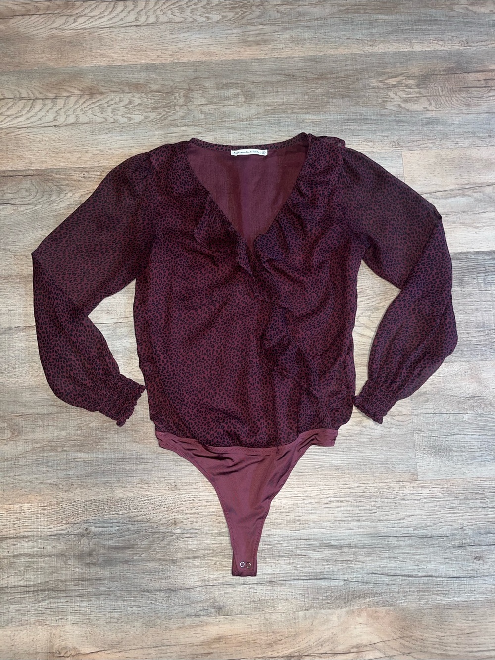 Abercrombie & Fitch Ruffle V-Neck Burgundy Bodysuit size XS